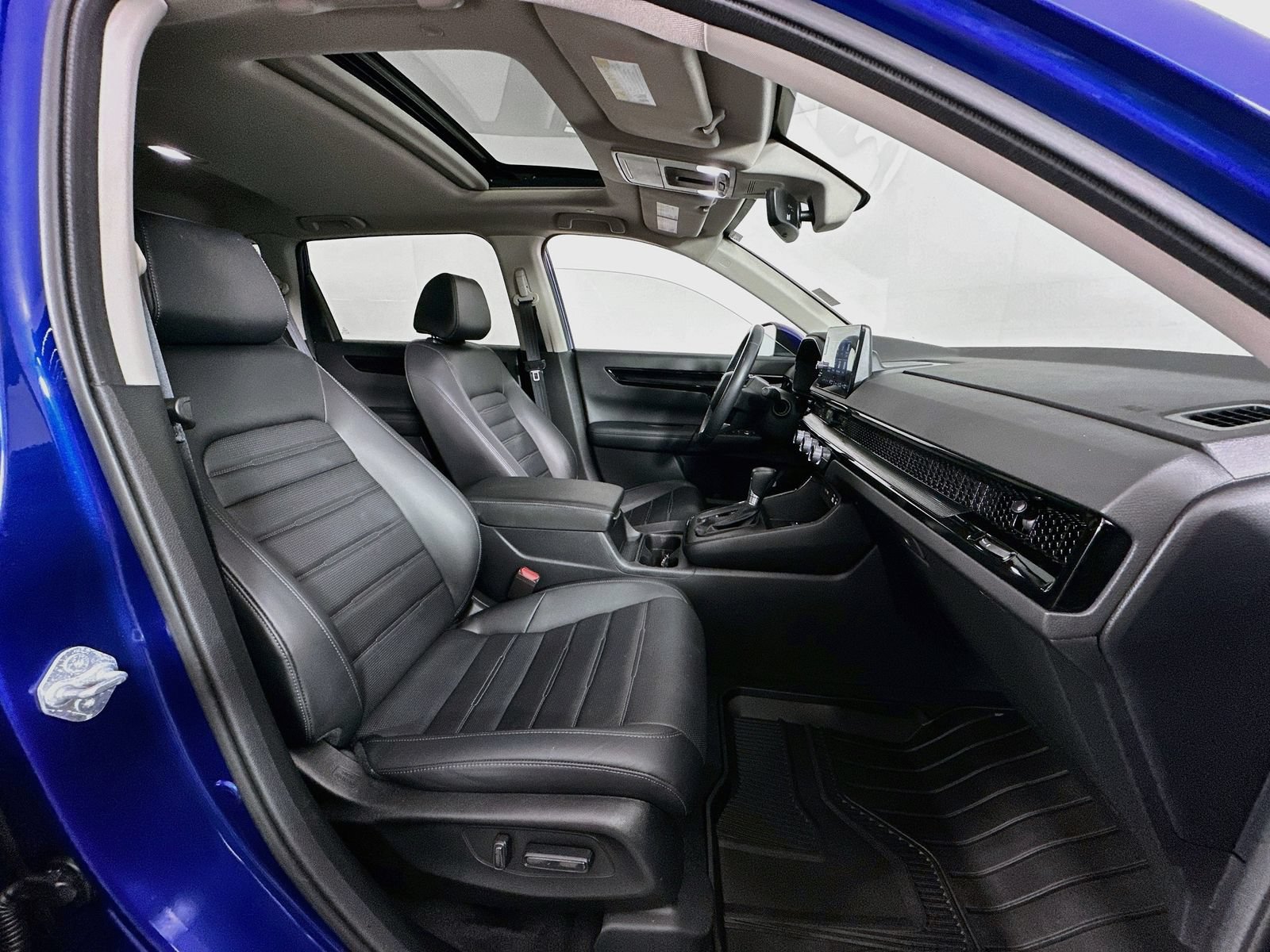 Used 2023 Honda CR-V EX-L image 29