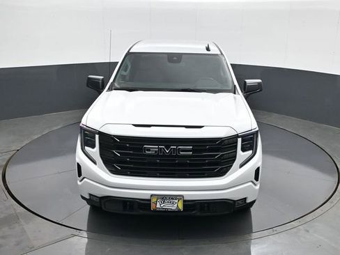 Used 2024 GMC Sierra 1500 Elevation w/ X31 Off-Road Package image 14