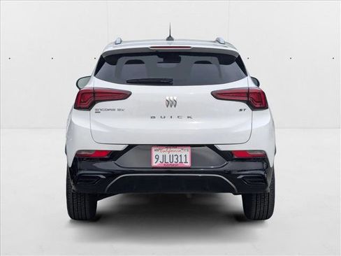 Used 2024 Buick Encore GX Sport Touring image 7