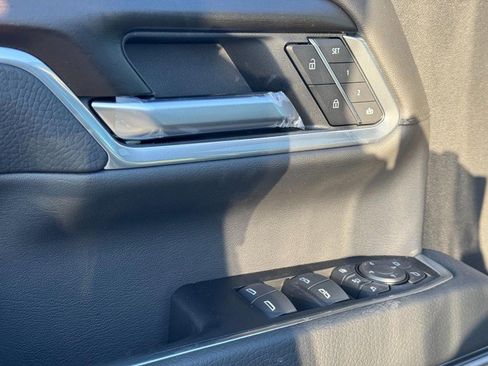 New 2026 GMC Sierra 2500 Denali w/ Denali Reserve Package image 16