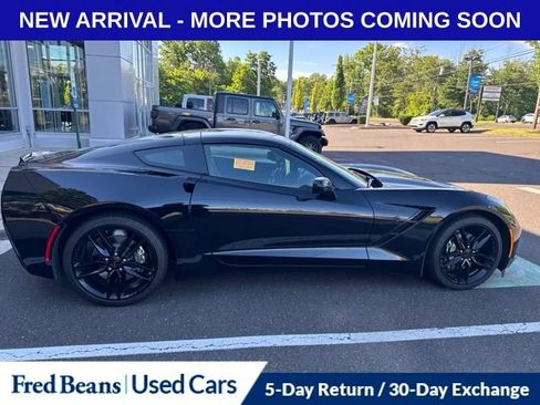 Used 2018 Chevrolet Corvette Stingray Coupe w/ Carbon Flash Badge Package RWD image 6