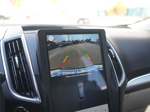 Used 2023 Ford Edge Titanium AWD/4WD image 23