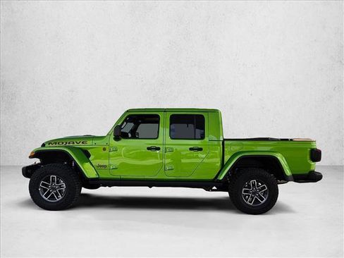 New 2025 Jeep Gladiator Mojave image 5