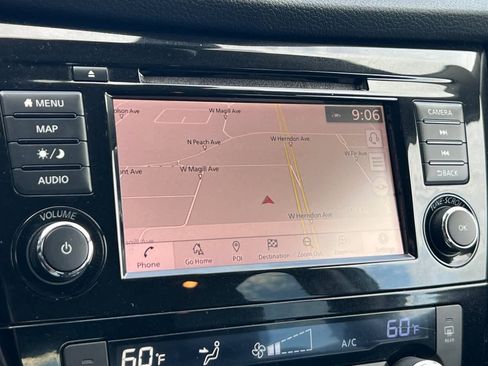 Used 2019 Nissan Rogue SL w/ Premium Package image 23