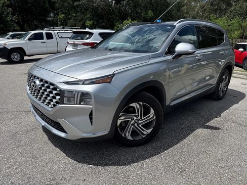 Used 2022 Hyundai Santa Fe SEL w/ Convenience + Premium Package FWD image 2