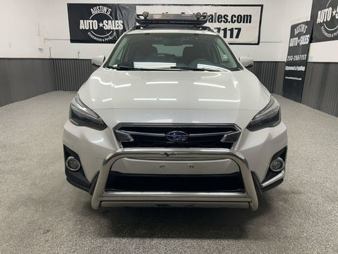 Used 2019 Subaru Crosstrek 2.0i Limited w/ Moonroof Package w/Navigation AWD/4WD image 2