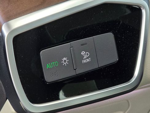 Used 2025 Audi A6 Premium Plus w/ Premium Plus Package image 24