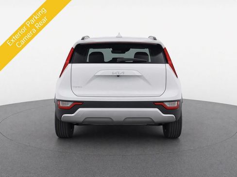 Certified 2025 Kia Niro LX FWD image 7