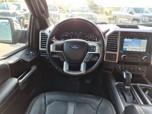 Used 2019 Ford F150 Platinum AWD/4WD image 29