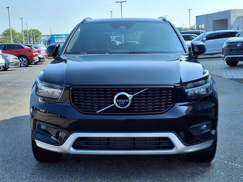 Used 2022 Volvo XC40 T5 R-Design w/ Advanced Package image 6