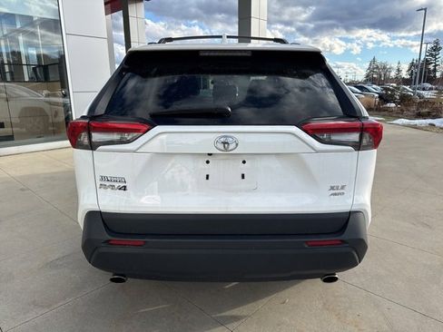 Used 2024 Toyota RAV4 XLE image 6