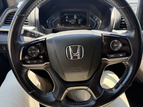 Used 2019 Honda Odyssey EX-L image 25