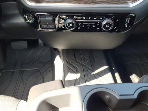 New 2026 Chevrolet Silverado 1500 LT w/ Safety Package RWD image 21