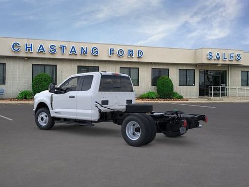 New 2026 Ford F350 XL w/ XL Chrome Package AWD/4WD image 5