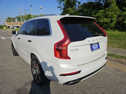 Used 2016 Volvo XC90 T5 R-Design image 3