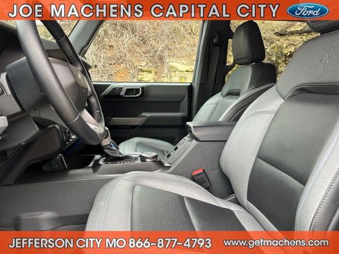 Certified 2023 Ford Bronco Black Diamond image 18