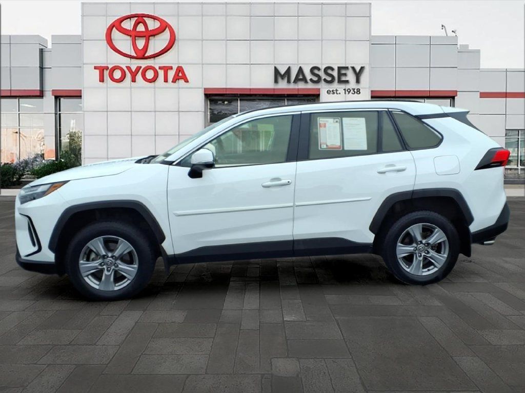 Used 2024 Toyota RAV4 XLE w/ Convenience Package AWD/4WD image 1