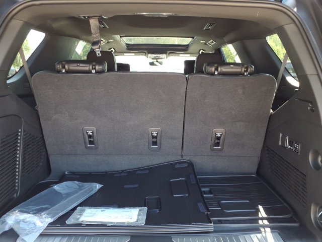 New 2026 GMC Yukon Denali w/ Advanced Technology Package AWD/4WD image 31