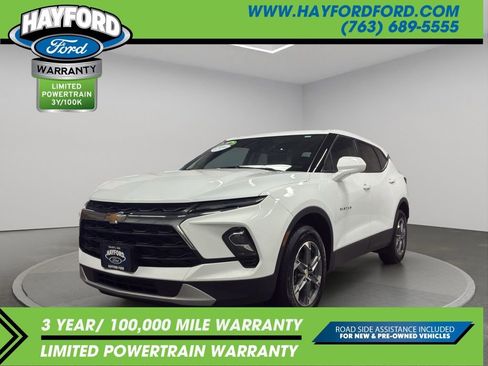 Used 2025 Chevrolet Blazer LT AWD/4WD image 1