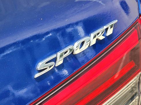 Used 2024 Honda Civic Sport image 11