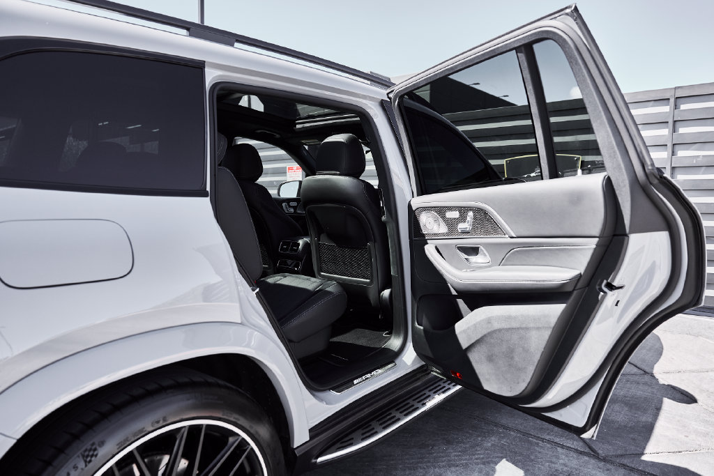 Used 2026 Mercedes-Benz GLS 63 AMG 4MATIC image 25