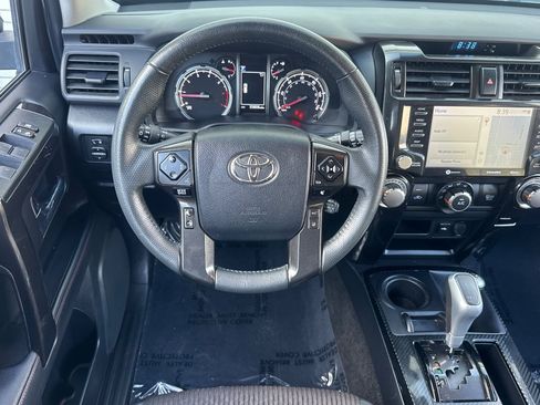Used 2023 Toyota 4Runner TRD Off-Road AWD/4WD image 32