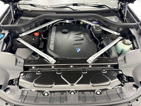 New 2026 BMW X7 xDrive40i w/ M Sport Package AWD/4WD image 28