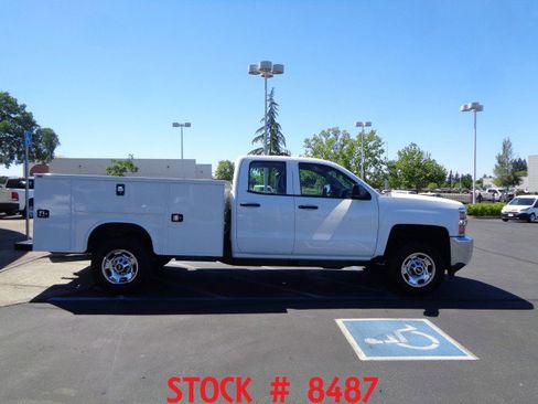 Used 2016 Chevrolet Silverado 2500 W/T image 9