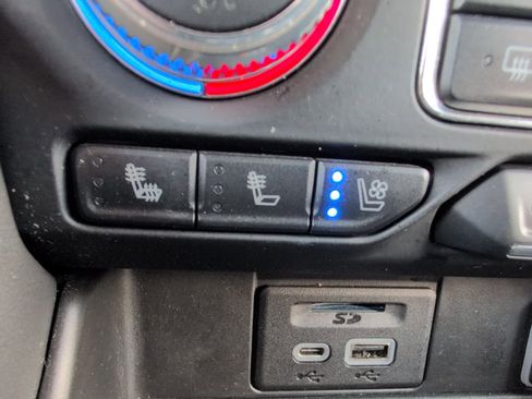 Used 2021 GMC Yukon SLT w/ SLT Premium Package image 27