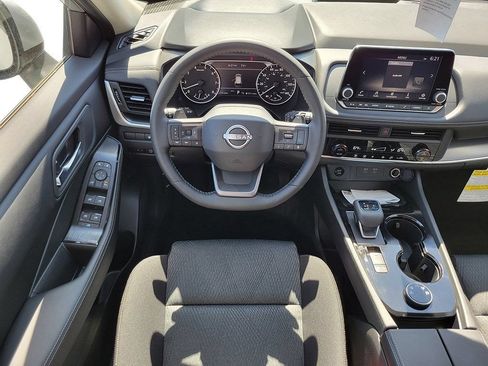 New 2025 Nissan Rogue SV AWD/4WD image 16