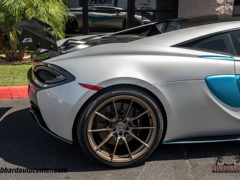 Used 2017 McLaren 570S Coupe RWD image 38