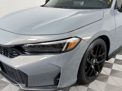 Used 2025 Honda Civic Sport image 11