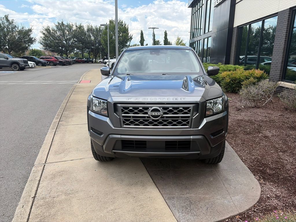Used 2022 Nissan Frontier SV RWD image 11
