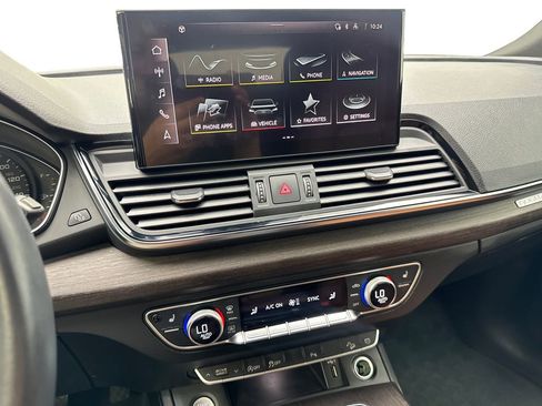 Used 2022 Audi Q5 2.0T Premium AWD/4WD image 38