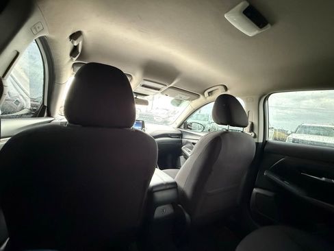 Used 2025 Nissan Sentra SR image 26