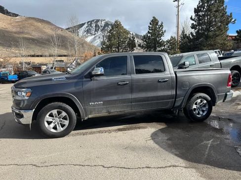 Used 2022 RAM 1500 Laramie AWD/4WD image 6