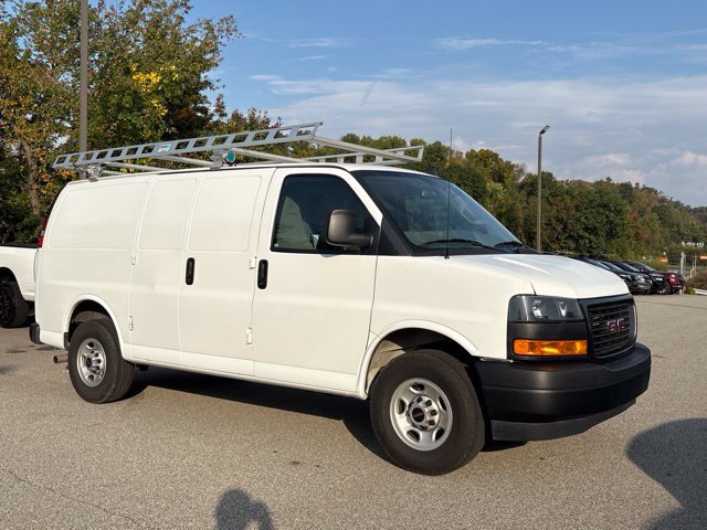 Used 2022 GMC Savana 2500 RWD image 7