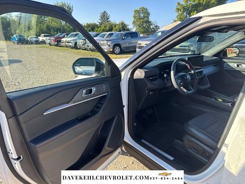 Used 2025 Ford Explorer ST-Line AWD/4WD image 14