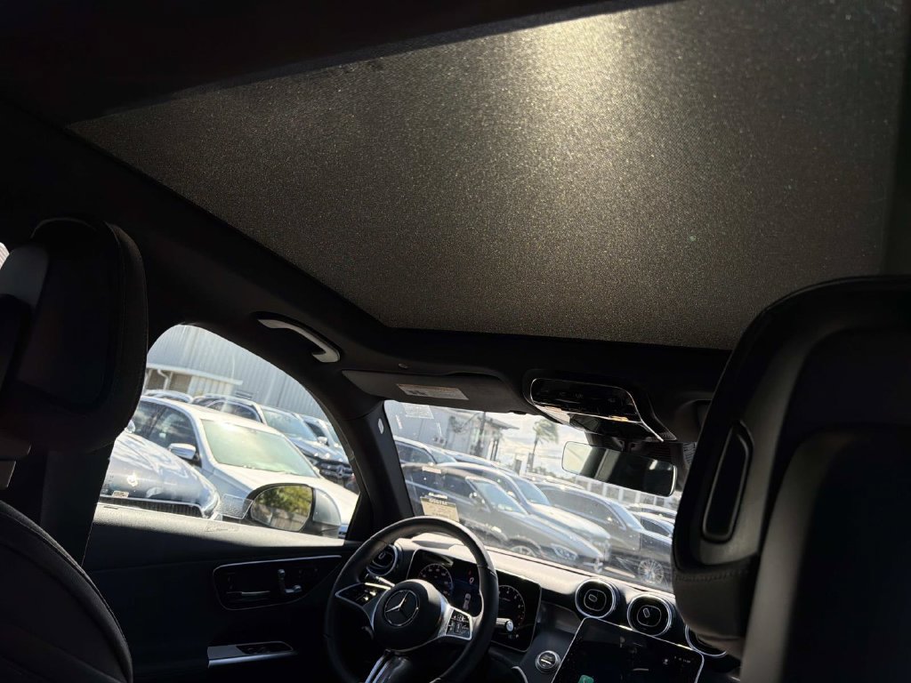Used 2026 Mercedes-Benz GLC 300 image 10