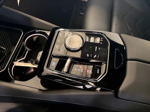 New 2027 BMW i5 eDrive40 RWD image 7