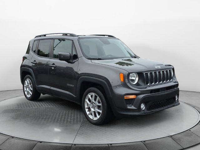 Used 2019 Jeep Renegade Latitude w/ Popular Equipment Group FWD image 7