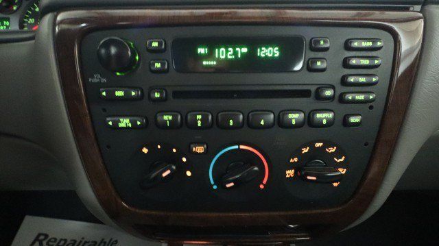 Used 2007 Ford Taurus SEL FWD image 14