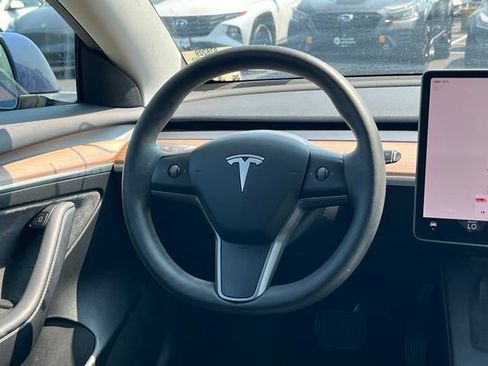Used 2023 Tesla Model 3 Standard Range RWD image 11