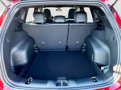 New 2026 Jeep Compass Latitude image 5