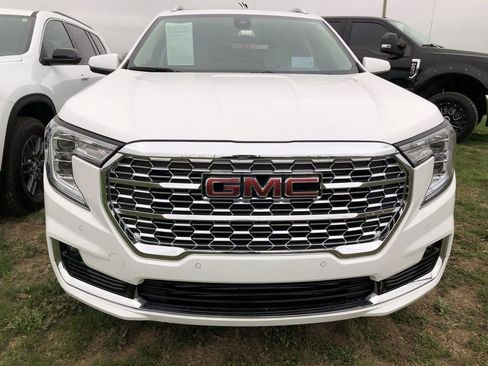 Used 2023 GMC Terrain Denali AWD/4WD image 8