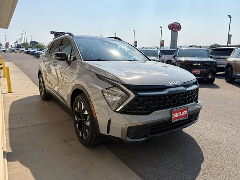 Used 2023 Kia Sportage X-Line w/ X-Line Premium Package AWD/4WD image 3