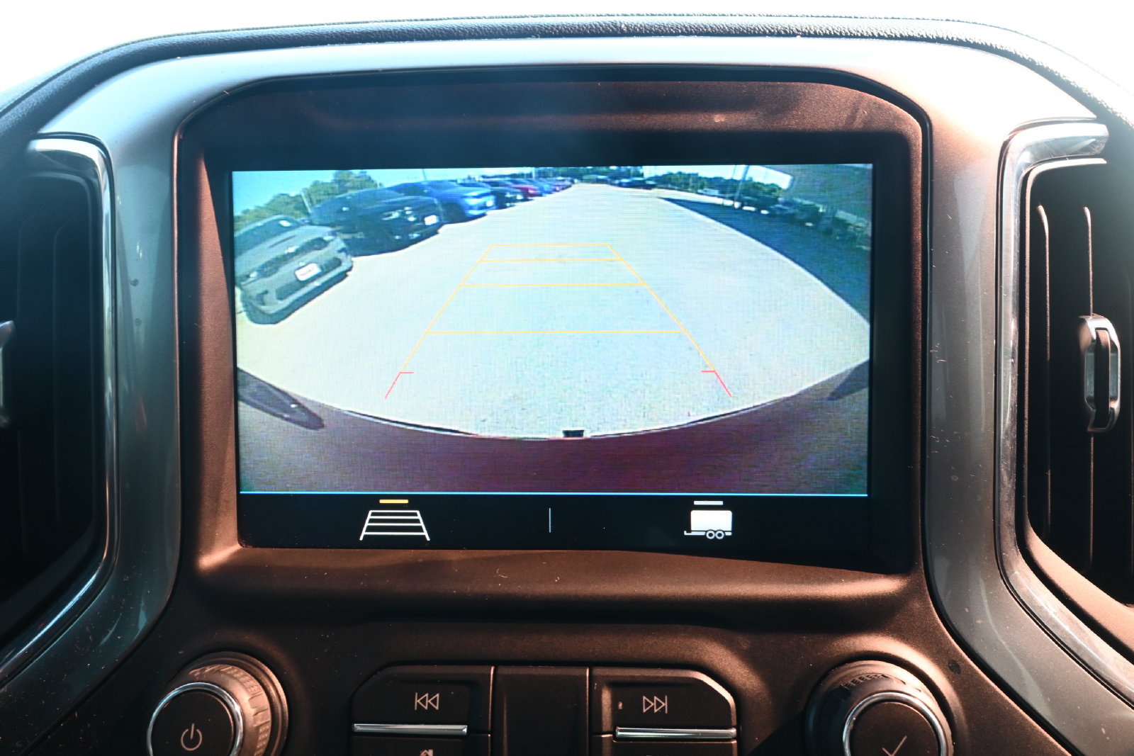 Used 2021 Chevrolet Silverado 1500 RST RWD image 18