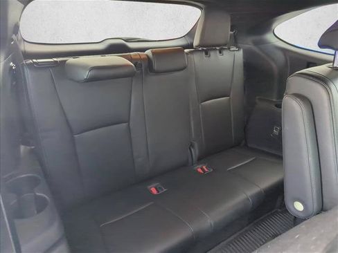 Used 2023 Toyota Highlander XSE FWD image 27