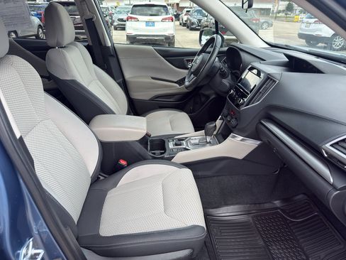 Used 2024 Subaru Forester Premium AWD/4WD image 13