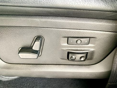 Used 2019 RAM 1500 Laramie w/ Convenience Group image 42